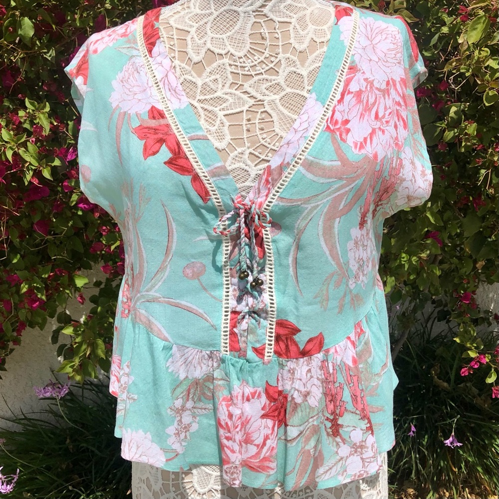 MINKPINK Mint Blouse w/Coral Flowers & Tie Front